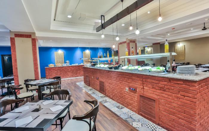 Zalagh Kasbah Hotel & Spa