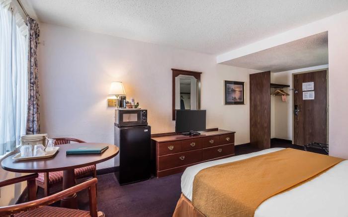 Quality Inn & Suites Albany Airport