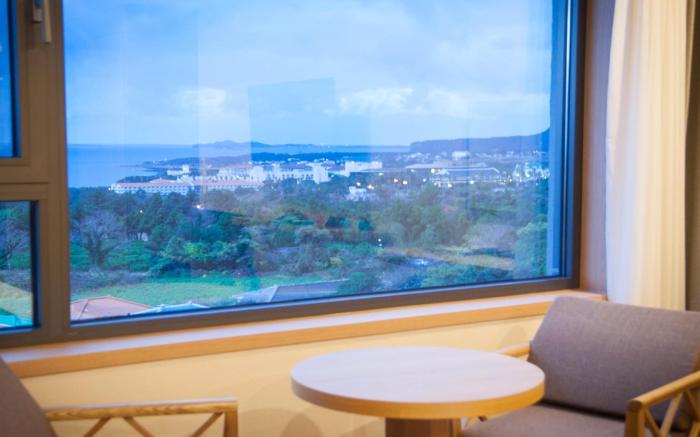 Benikea Jungmun Hotel