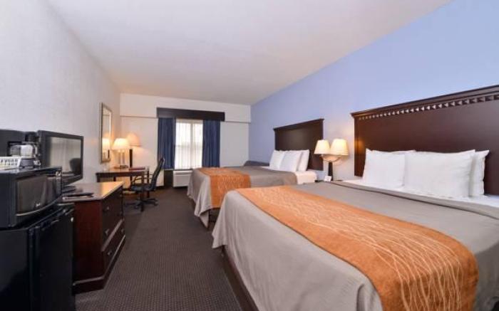 Comfort Inn & Suites Lumberton Central I-95