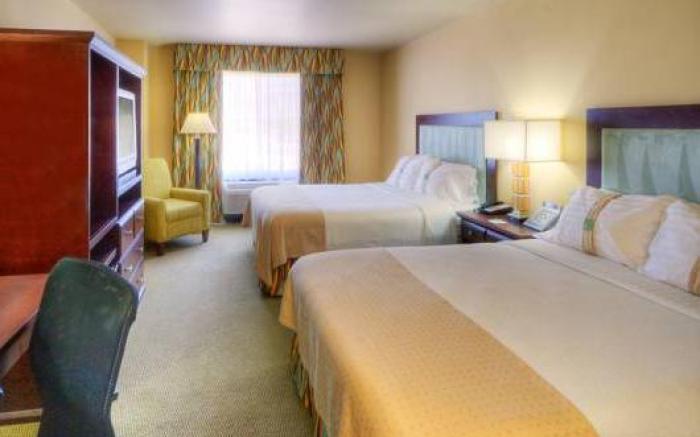 Holiday Inn & Suites Albuquerque-North I-25 By IHG