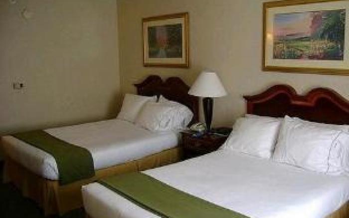 Holiday Inn Express Milwaukee N-Brown Deer/Mequon By IHG