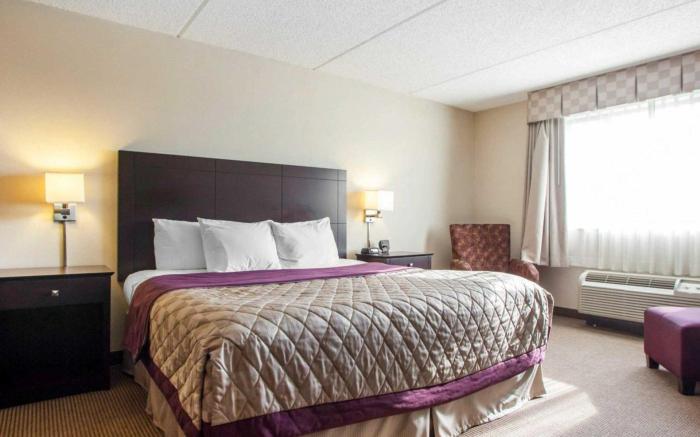 Four Points by Sheraton Milwaukee Airport