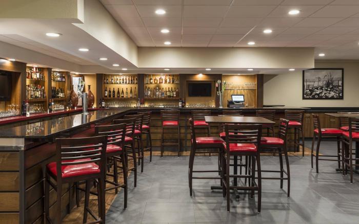 Four Points by Sheraton Milwaukee Airport