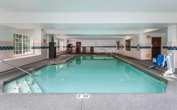 Clarion Hotel Portland International Airport