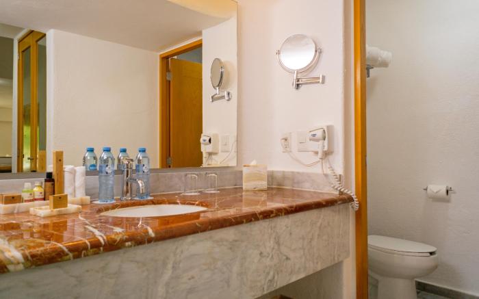 Sunset Marina Resort and Yacht Club - All Inclusive