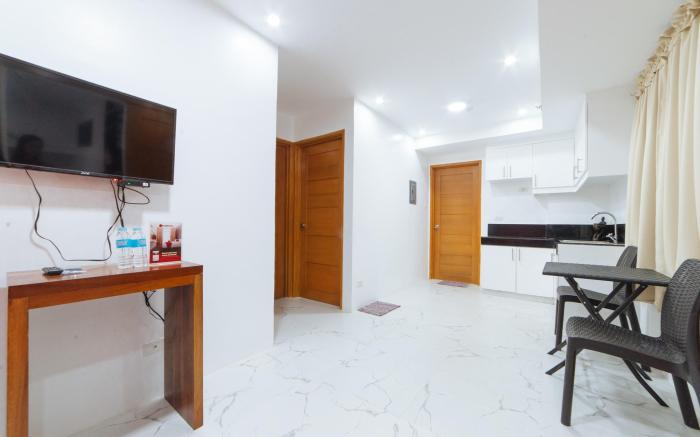 RedDoorz @ DBuilders Rooms Bangkal Makati