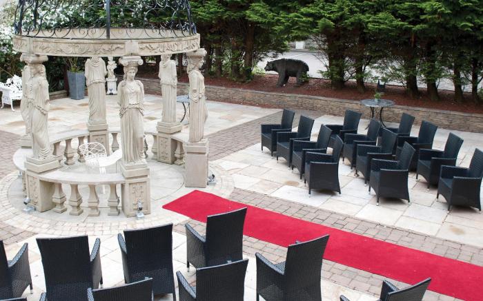 Liverpool Aigburth Sefton Park Hotel By Belvilla