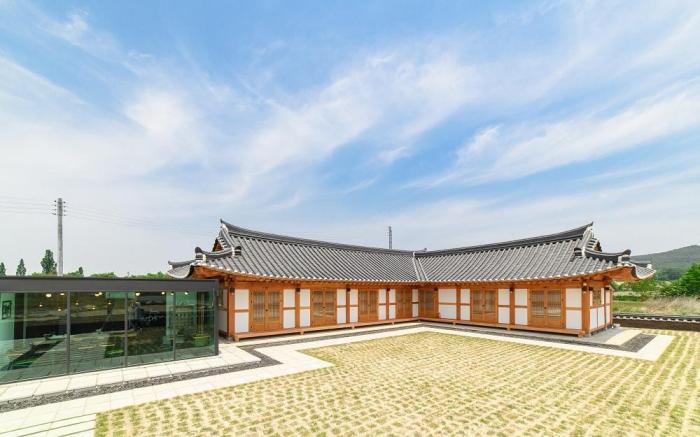 Gyeongju Wonhwaru