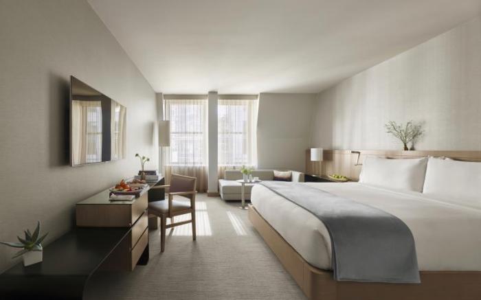 The Knickerbocker Hotel