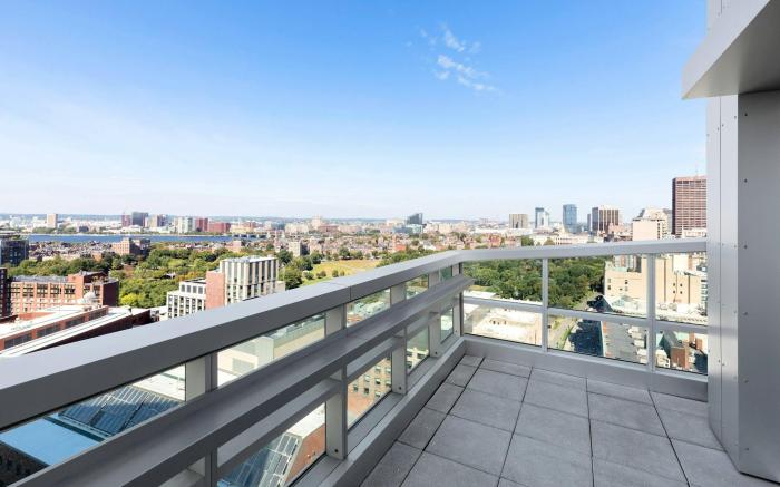 Moxy Boston Downtown