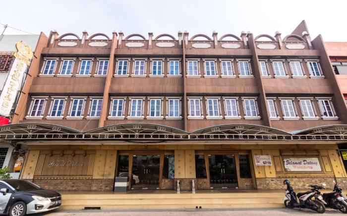 OYO 1581 Hotel Grand Palace