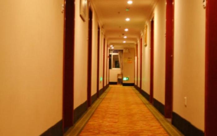 GreenTree Inn Jiangsu Xuzhou Peixian Bus Station Tangmu Road Business Hotel