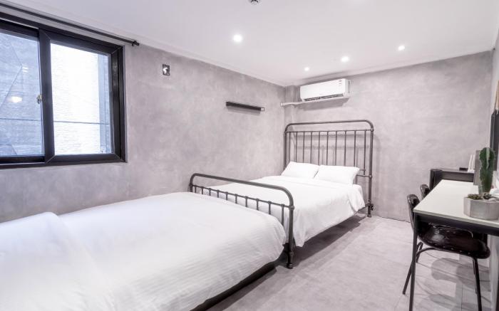 Hotel Elephant