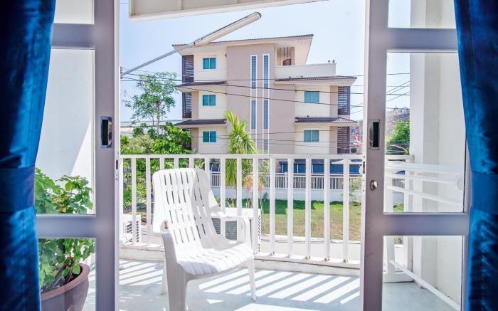 Sleepeasy Hostel Hua Hin by Baan Kangmung