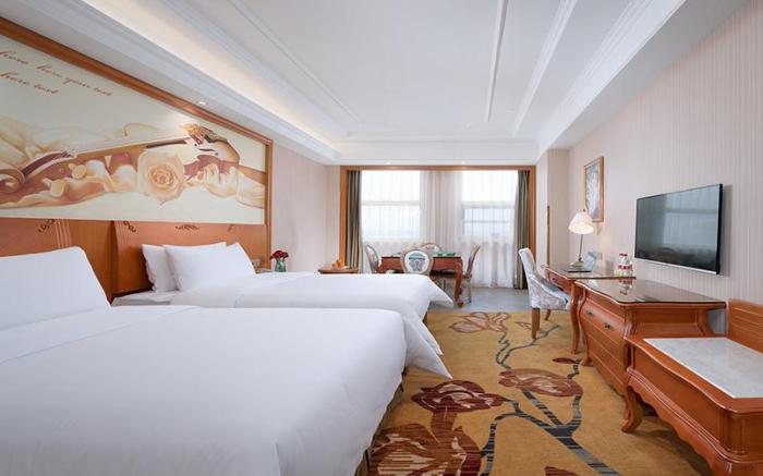 Vienna Hotel Jiangsu Rugao Wuyue Plaza