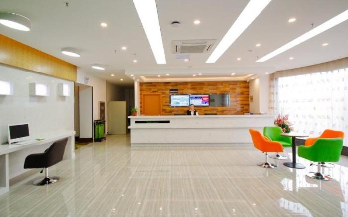 Vatica HeFei Baishuiba BHG Hotel