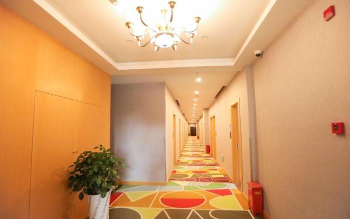 Shell Shanghai Jiading Nanxiang Town Minzhu Street Hotel