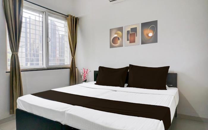 Collection O Magarpatta City Formerly Ekab Hospitality