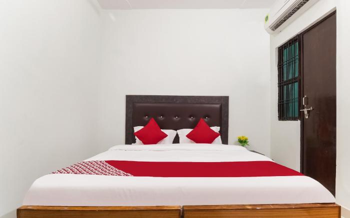 Collection O 45285 Hotel Ganpati Inn