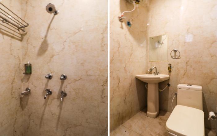 Hotel O Silver Palace Near Dwarka Sector 9 Metro Station