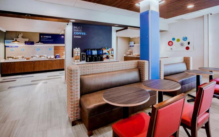 Holiday Inn Express & Suites Houston - North I45 Spring By IHG