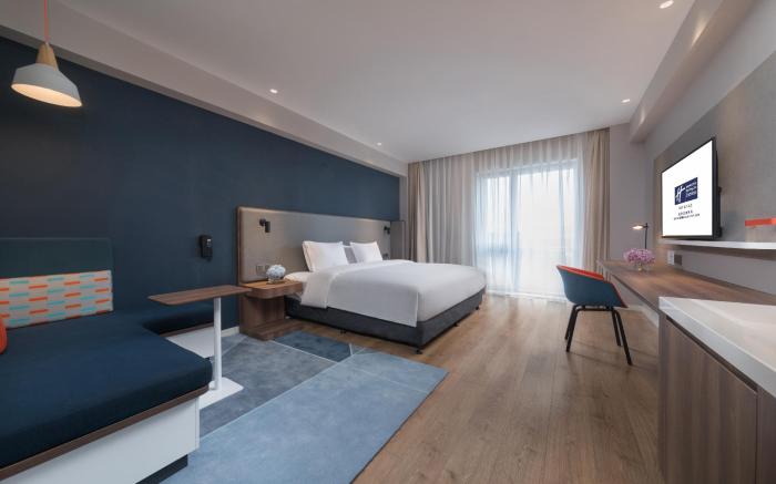 Holiday Inn Express Beijing Shijingshan Lakeview By IHG