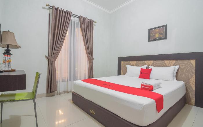 RedDoorz Plus Syariah @ Banjarbaru 2
