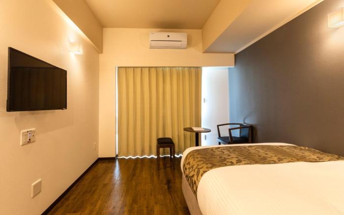 HOTEL Mr.KINJO in TOMIGUSUKU