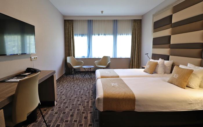 XO Hotels Blue Square