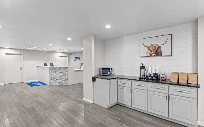 Americas Best Value Inn Austin University