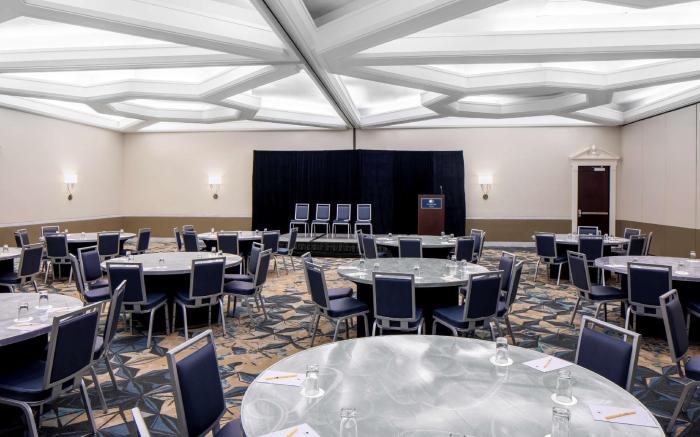 DoubleTree by Hilton Nashua