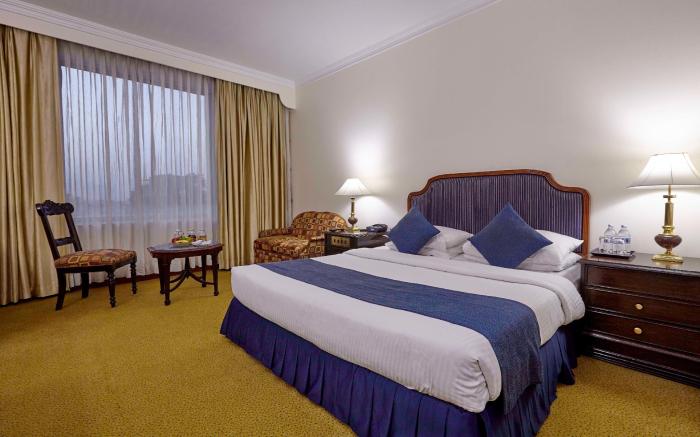 The Everest Hotel