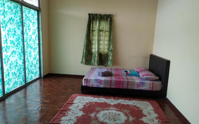 Munawwarah Guesthouse, Bukit Beruntung , Rawang