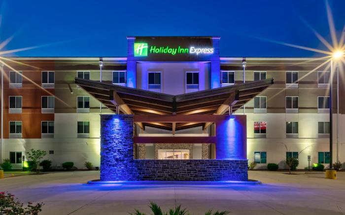Holiday Inn Express And Suites Effingham