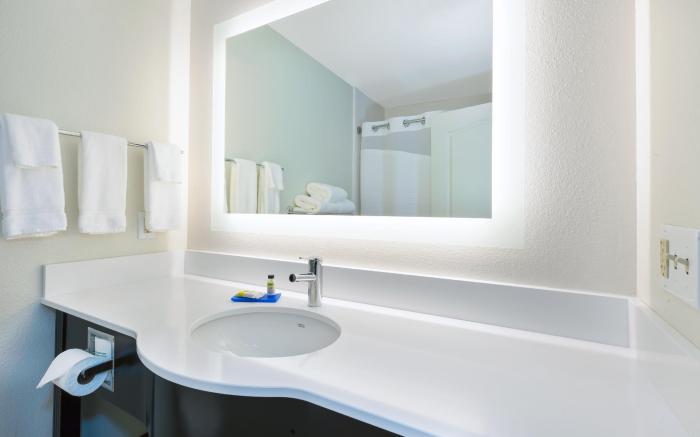 Holiday Inn Express And Suites Effingham By IHG