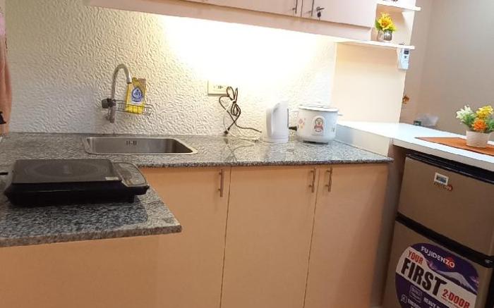 Mistow  BriaMagenta Condo