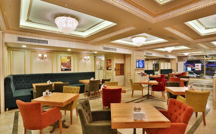 Hotel Emirhan Palace