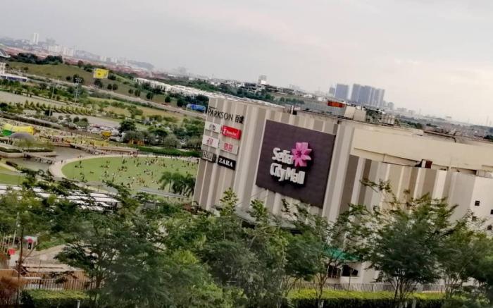 Wellness Homestay 13 @ Trefoil setia city