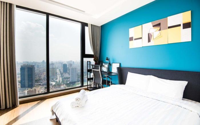 Luxury&Romantic 02BR APT in Vinhomes Metropolis