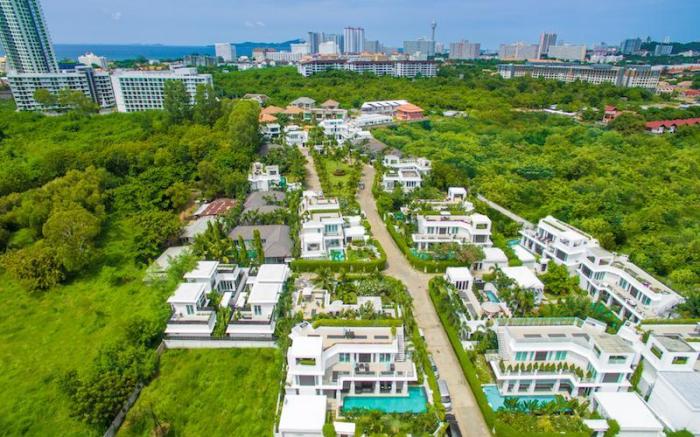 PRESIDENT Pool Villa Pattaya 4 Bedroom 