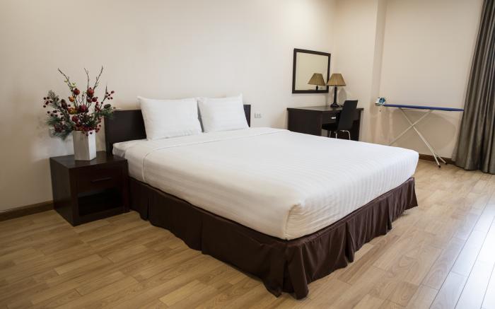 Elegant & Japanese Style Serviced Apartment |703