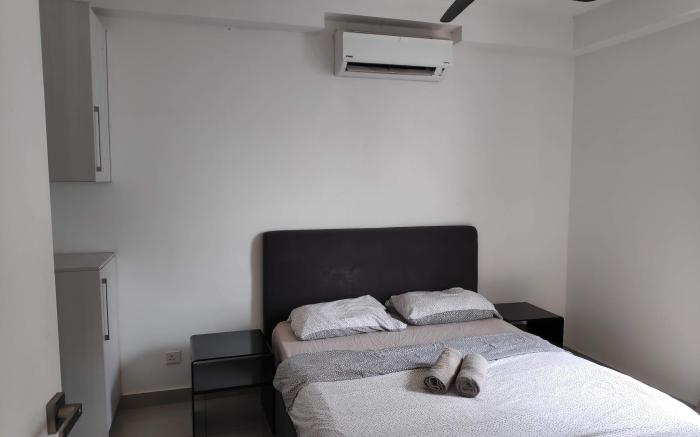 Anuar Homestay @ Solstice Service Apartment
