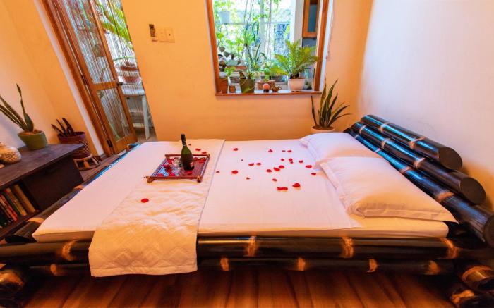 Happy Garden apt near District 1 and Airport