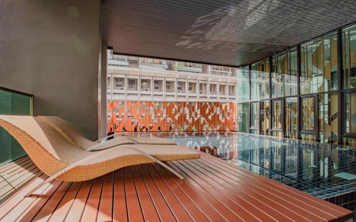 Asok BTS/MRT 5min Walk Luxury 1BR 4PAX Terminal 21