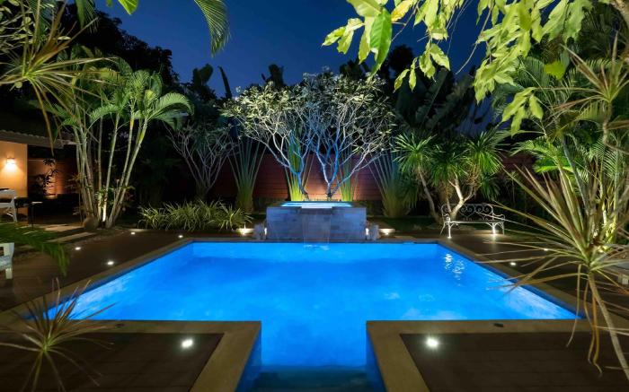 Modern Love Villa/Free breakfast/Pool & Waterfall.