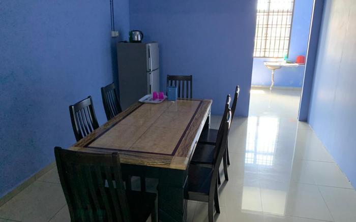 Benut HomeStay (SRI TANJUNG) 