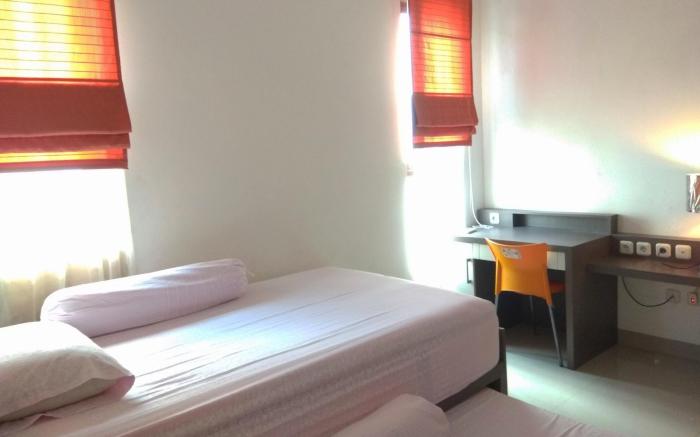 Omah Dixy Family Homestay by FH Stay