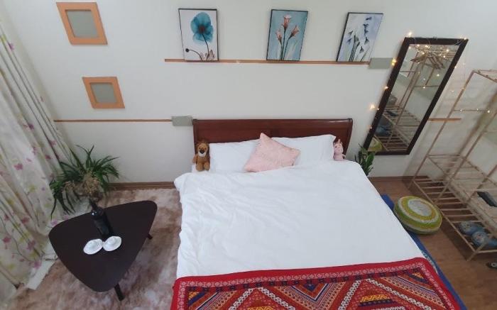 Perfect for group, boutique 2BRs, westlake view.