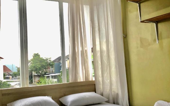 Gerbera 4BR Springhill Garden Malang
